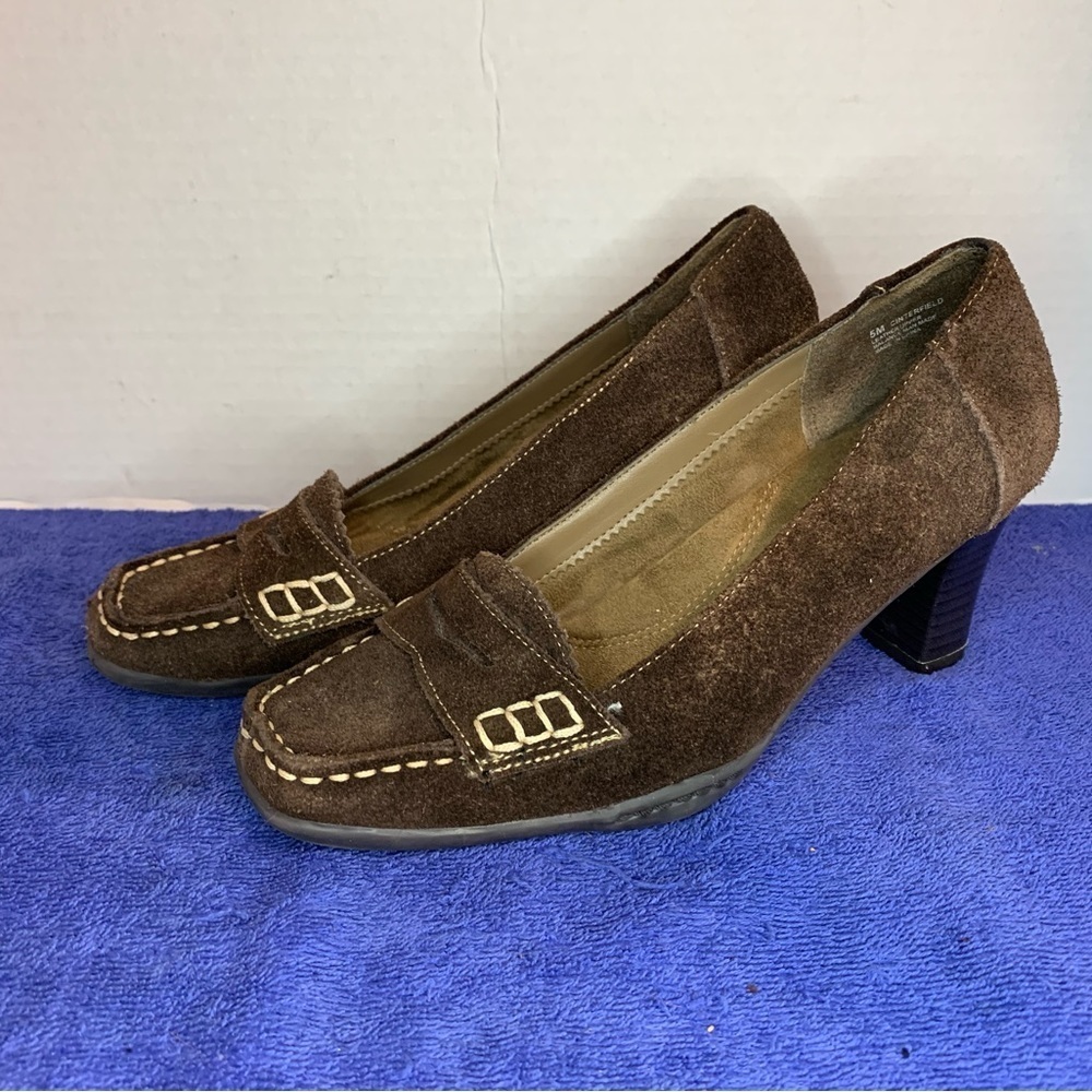 Aerosoles 'Cinterfield' Women Brown Suede Penny Loafer 3 inch Heel US Size 5B.